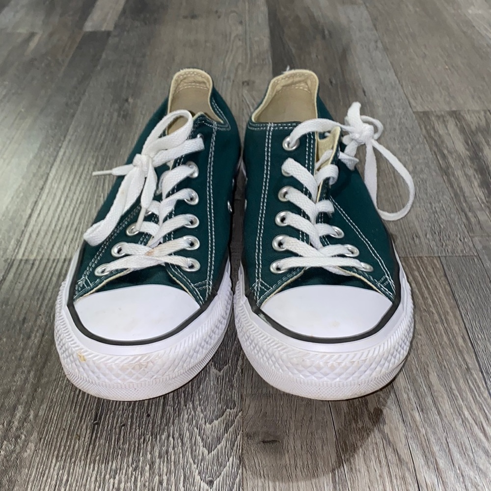 Hunter green converse